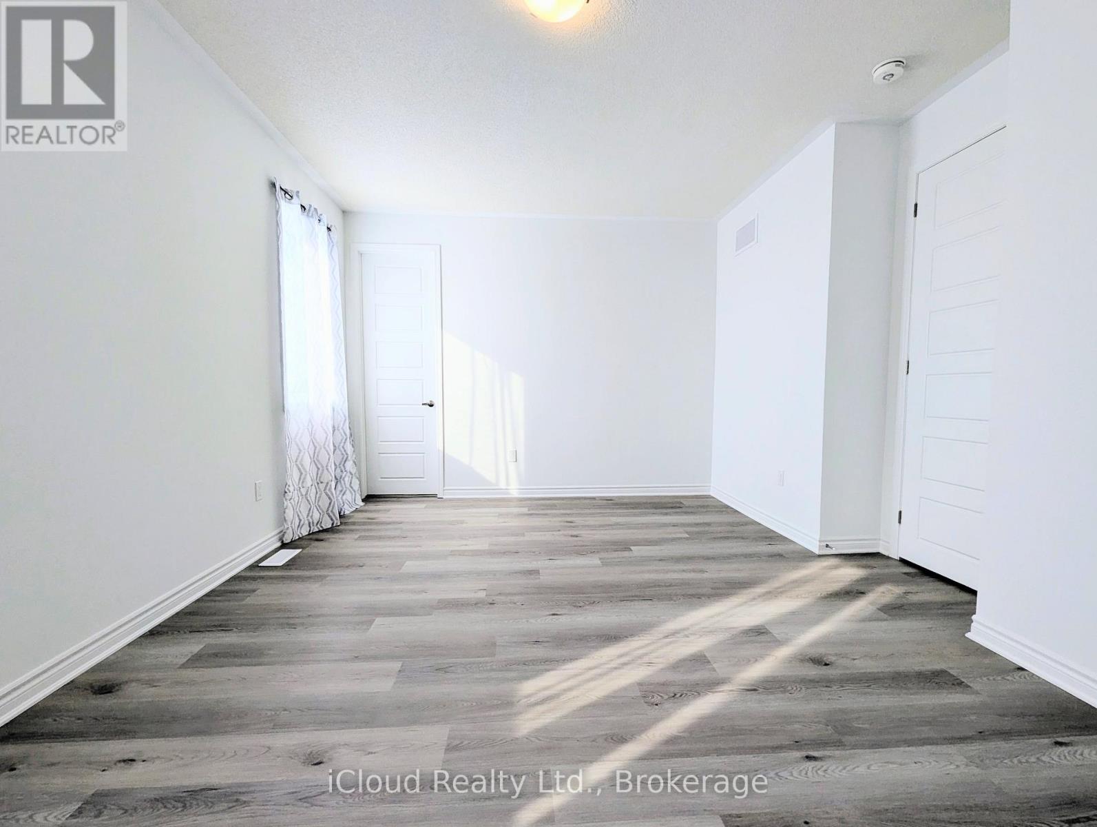 1340 Hearns Place, Milton, Ontario  L9E 2J7 - Photo 18 - W12739256