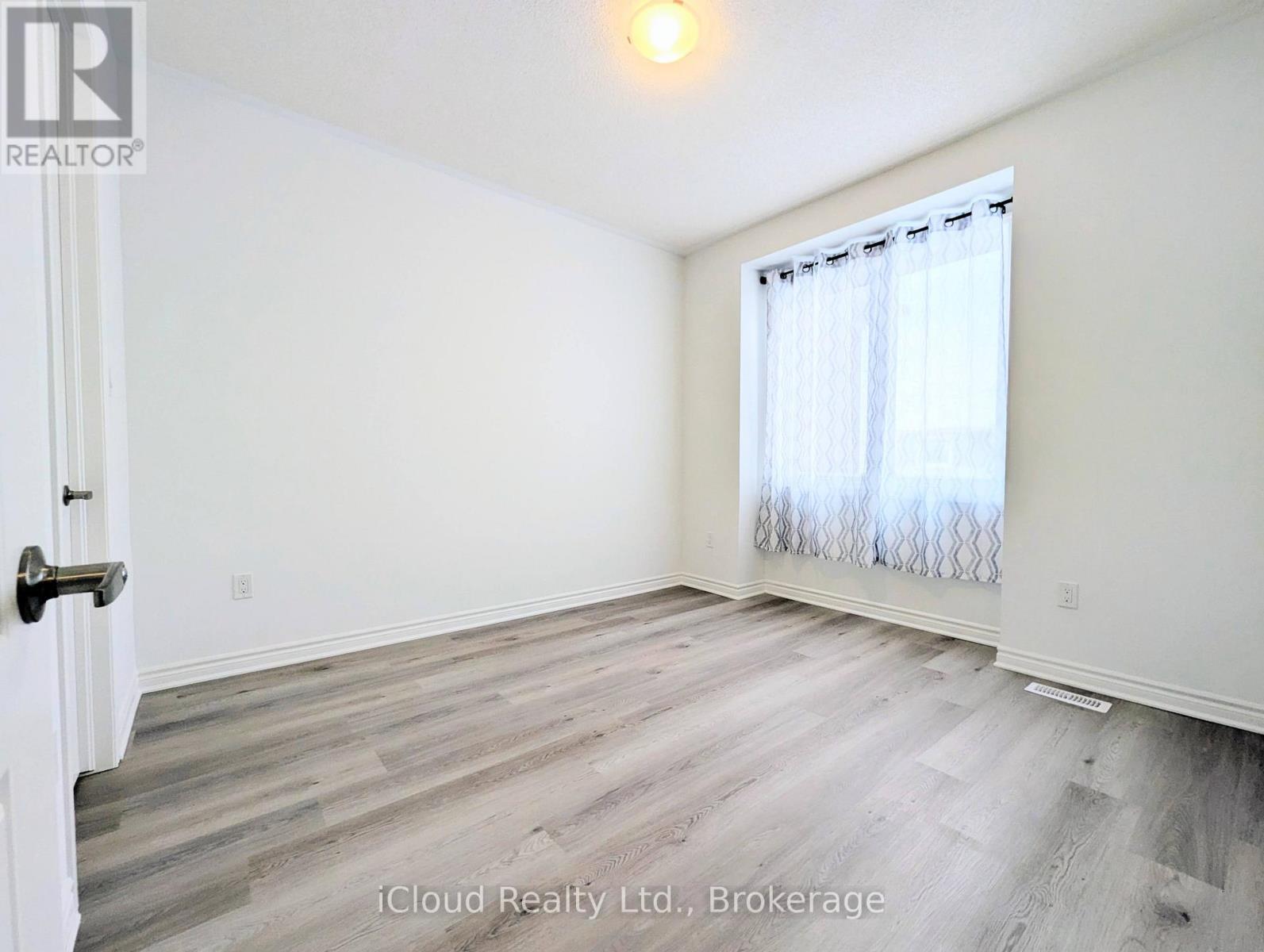 1340 Hearns Place, Milton, Ontario  L9E 2J7 - Photo 23 - W12739256