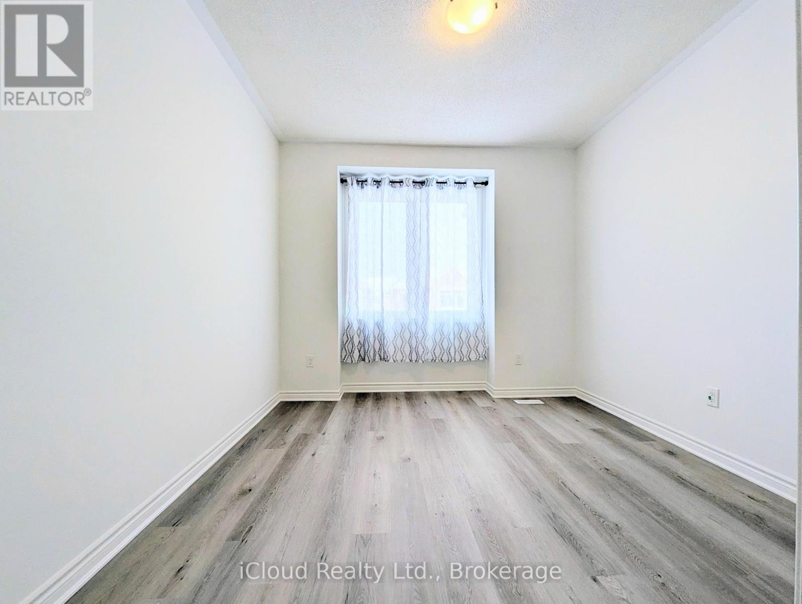 1340 Hearns Place, Milton, Ontario  L9E 2J7 - Photo 24 - W12739256