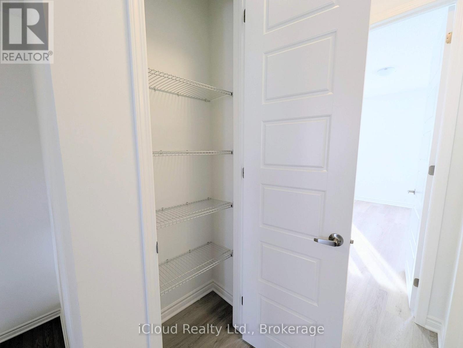 1340 Hearns Place, Milton, Ontario  L9E 2J7 - Photo 35 - W12739256