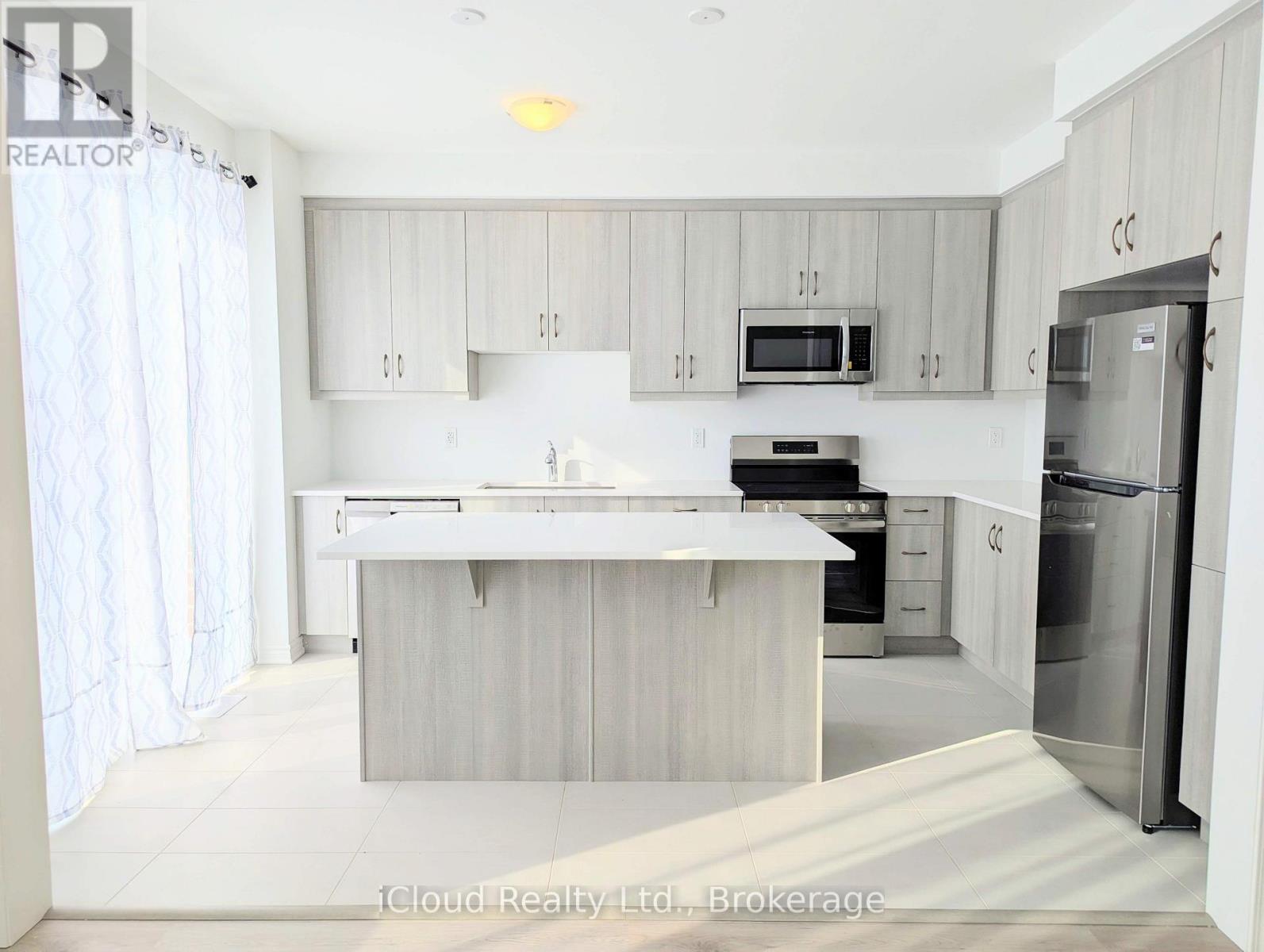 1340 Hearns Place, Milton, Ontario  L9E 2J7 - Photo 9 - W12739256