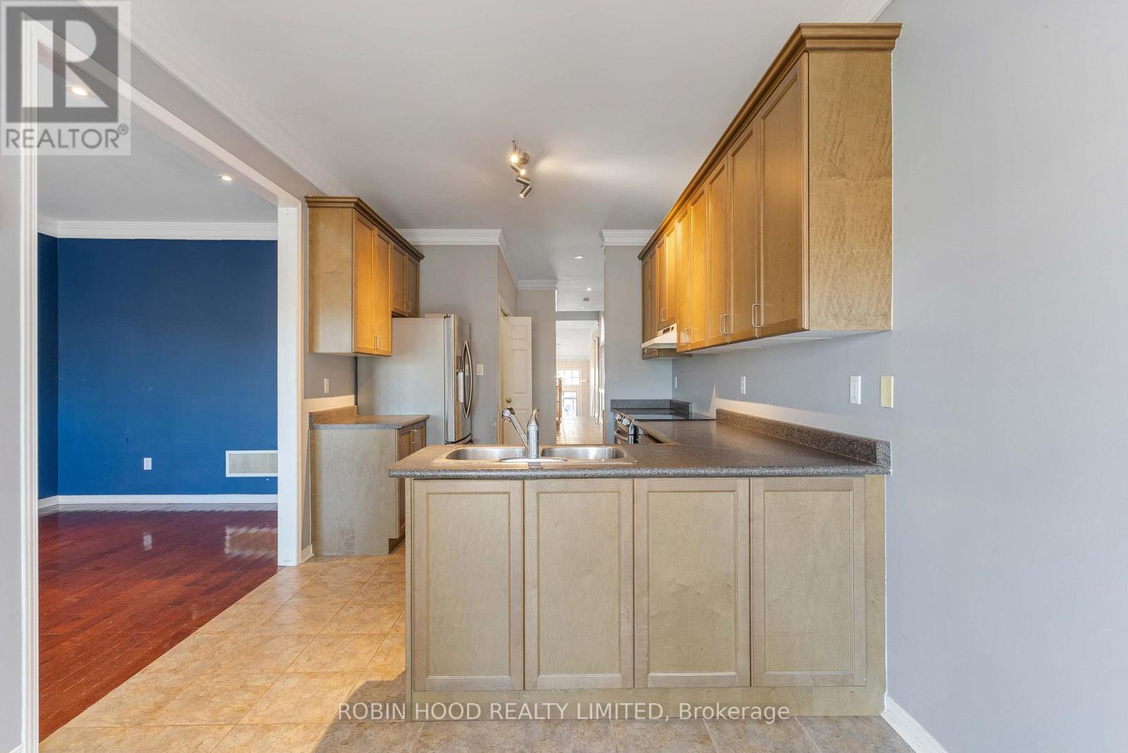 6 Meadowlark Drive, Halton Hills, Ontario  L7G 6N2 - Photo 19 - W12739264