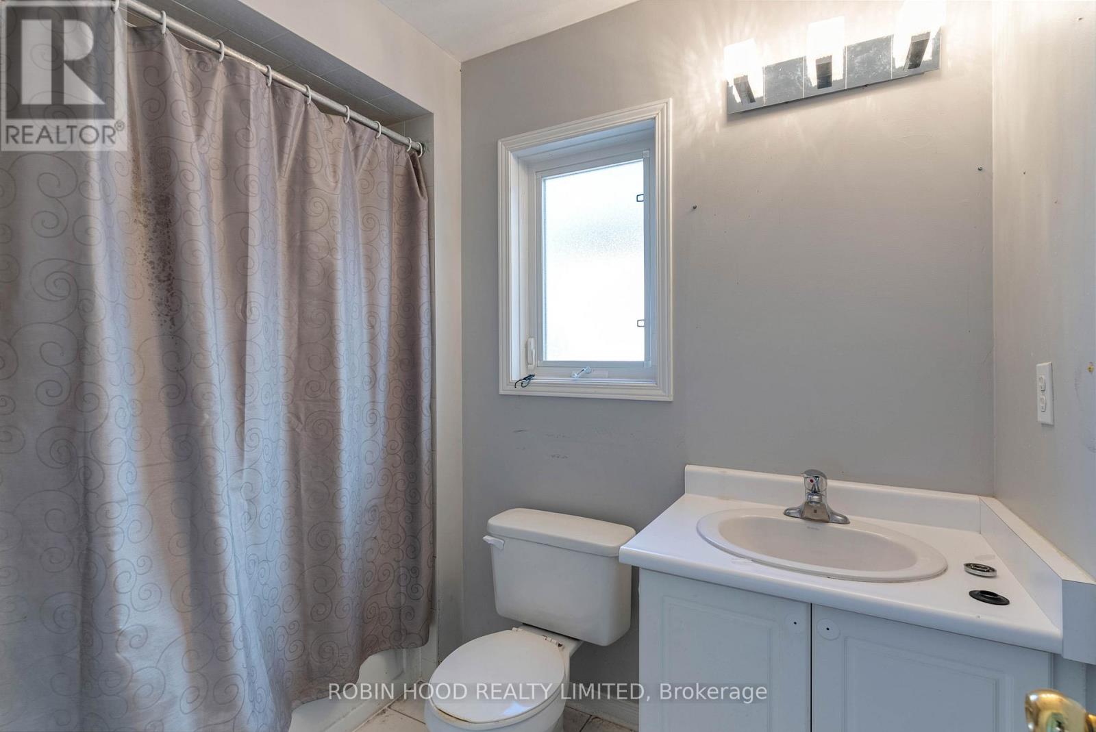 6 Meadowlark Drive, Halton Hills, Ontario  L7G 6N2 - Photo 7 - W12739264