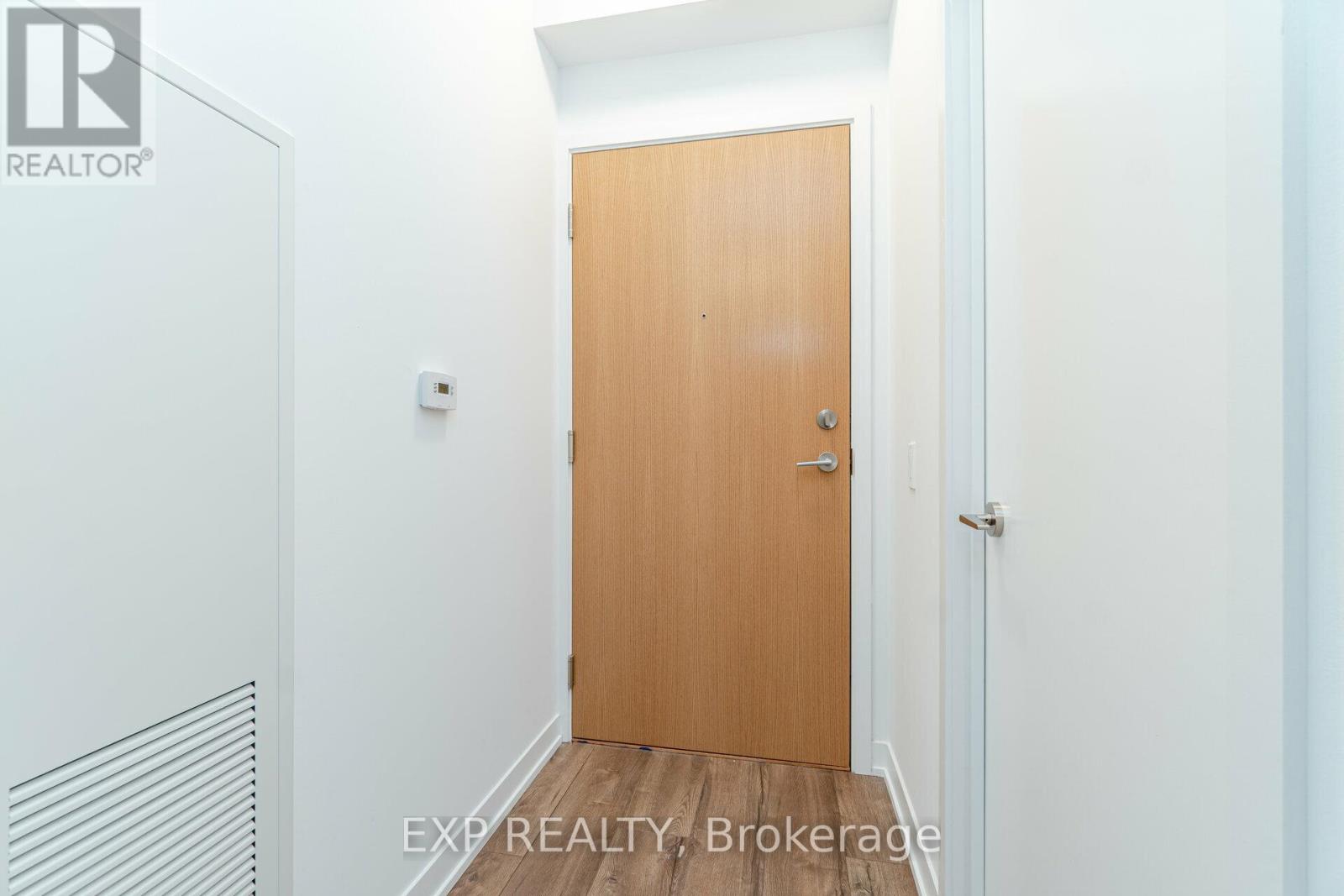 218 - 1787 St. Clair Avenue W, Toronto, Ontario  M6N 0B7 - Photo 5 - W12739268