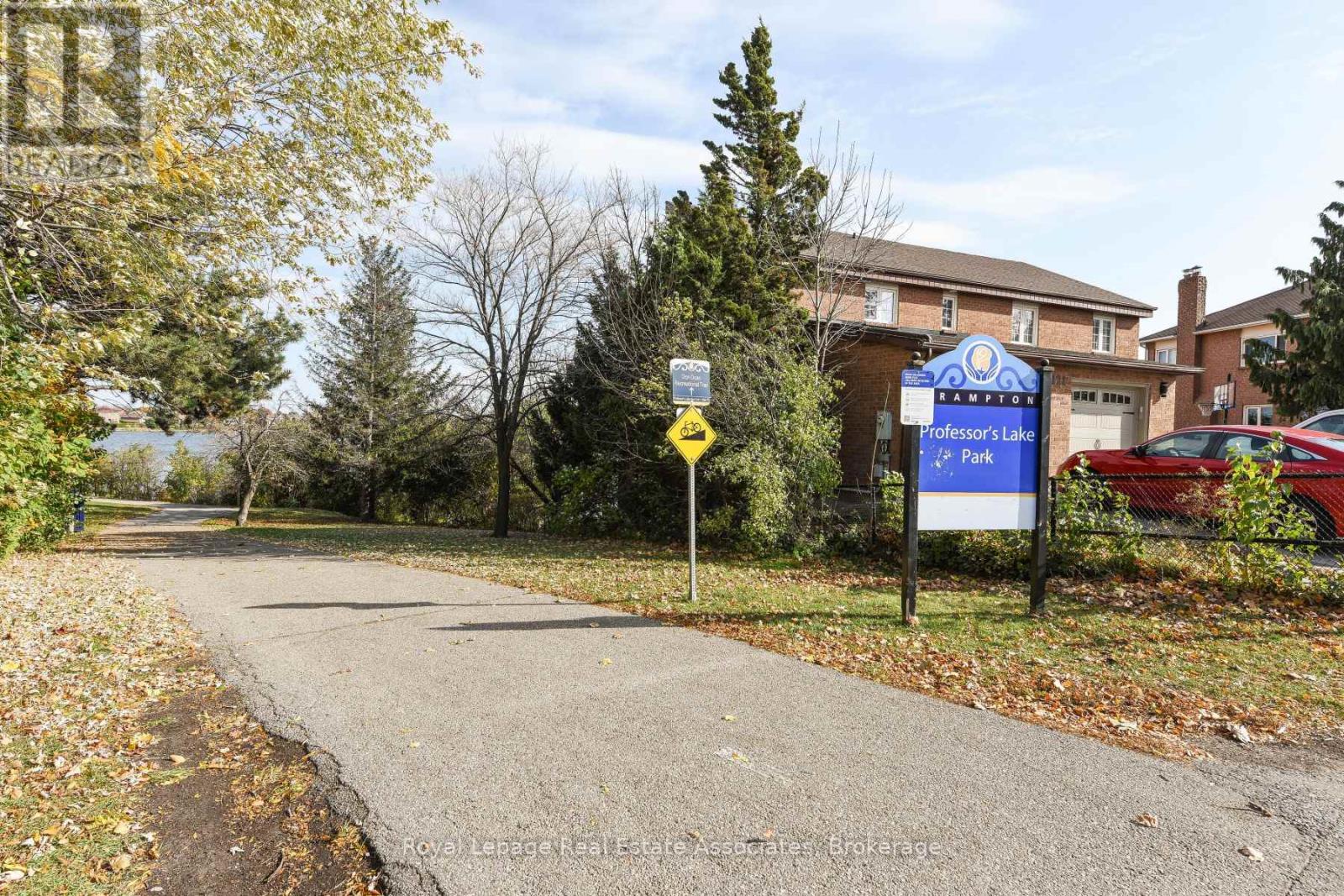 B - 90 Professor's Lake Parkway, Brampton, Ontario  L6S 3V2 - Photo 21 - W12739318