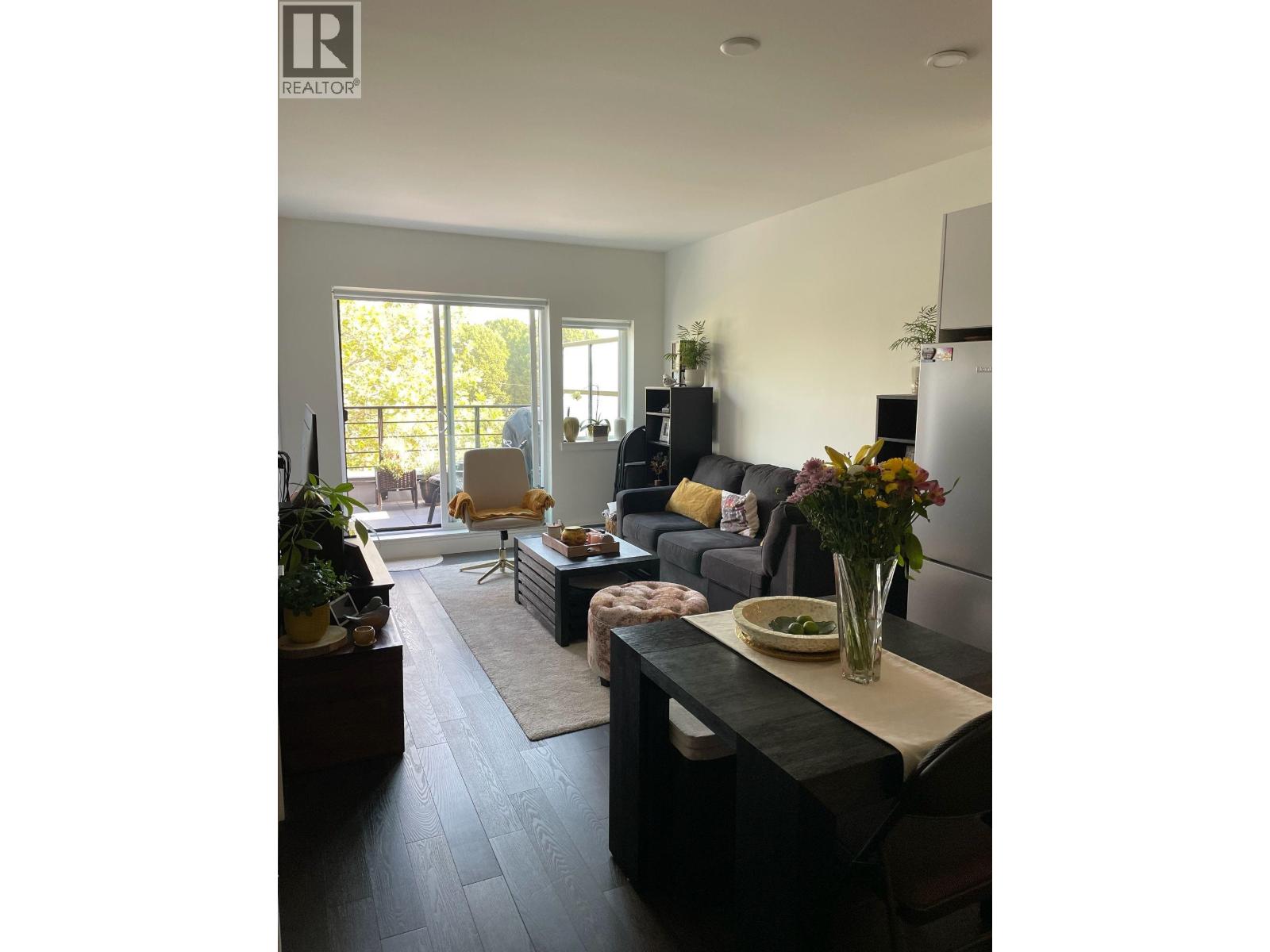 405 2666 Duke Street, Vancouver, British Columbia  V5R 4S9 - Photo 10 - R3084042