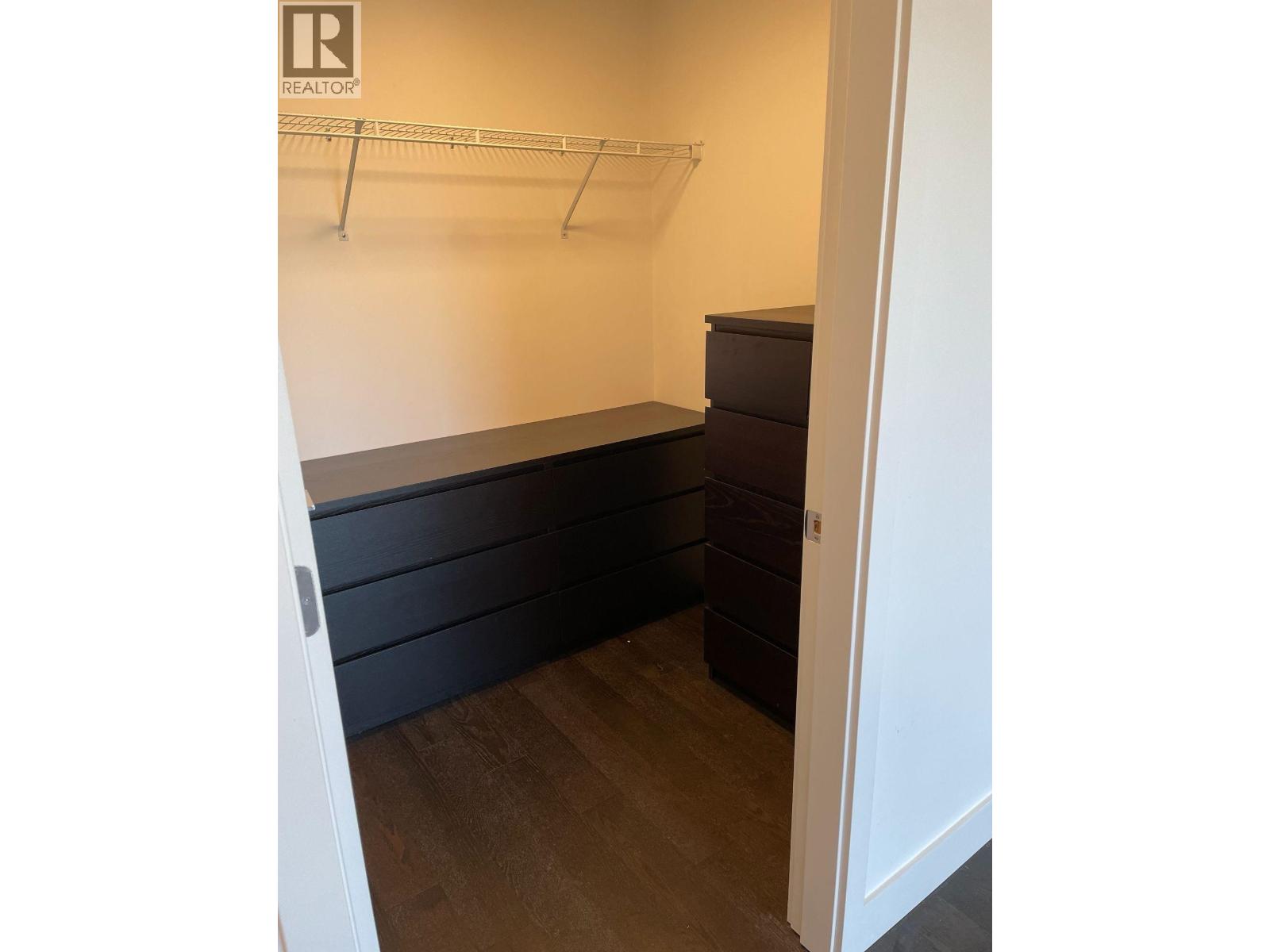 405 2666 Duke Street, Vancouver, British Columbia  V5R 4S9 - Photo 11 - R3084042