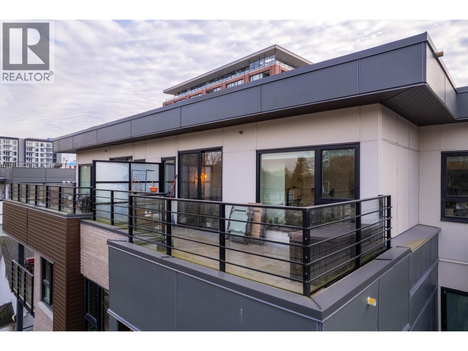 405 2666 Duke Street, Vancouver, British Columbia  V5R 4S9 - Photo 6 - R3084042