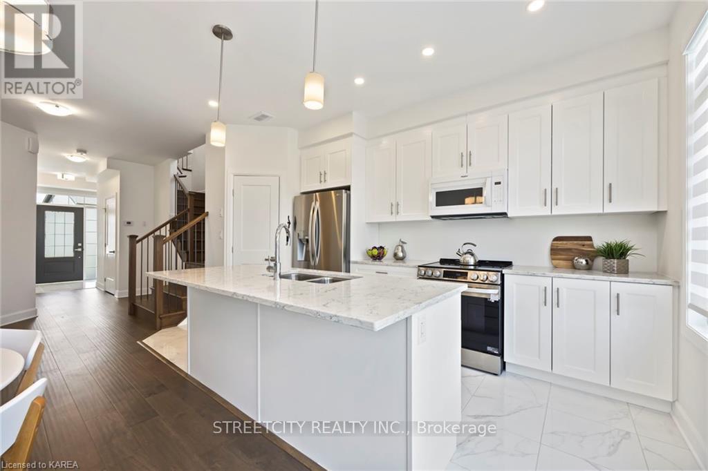 741 Riverview Way, Kingston, Ontario  K7K 0J3 - Photo 14 - X12739260