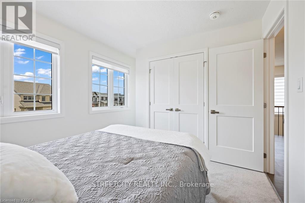 741 Riverview Way, Kingston, Ontario  K7K 0J3 - Photo 7 - X12739260