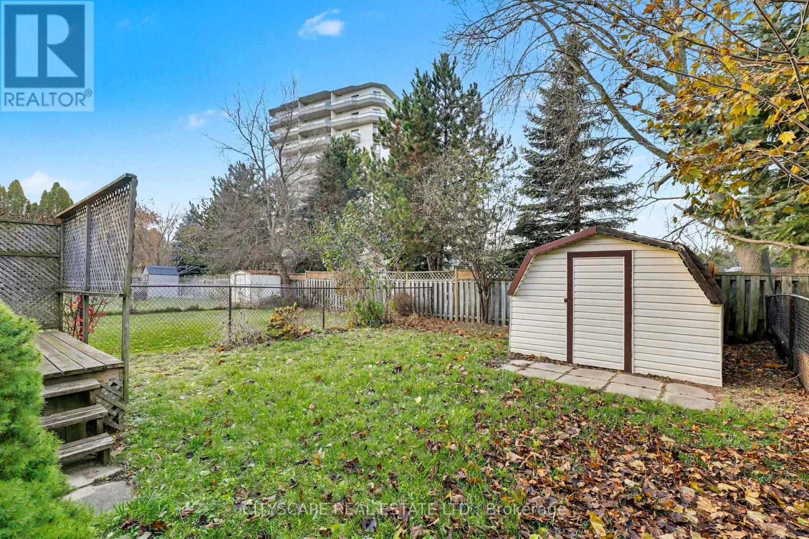 575 Springbank Avenue, Woodstock, Ontario  N4T 1H5 - Photo 38 - X12739294