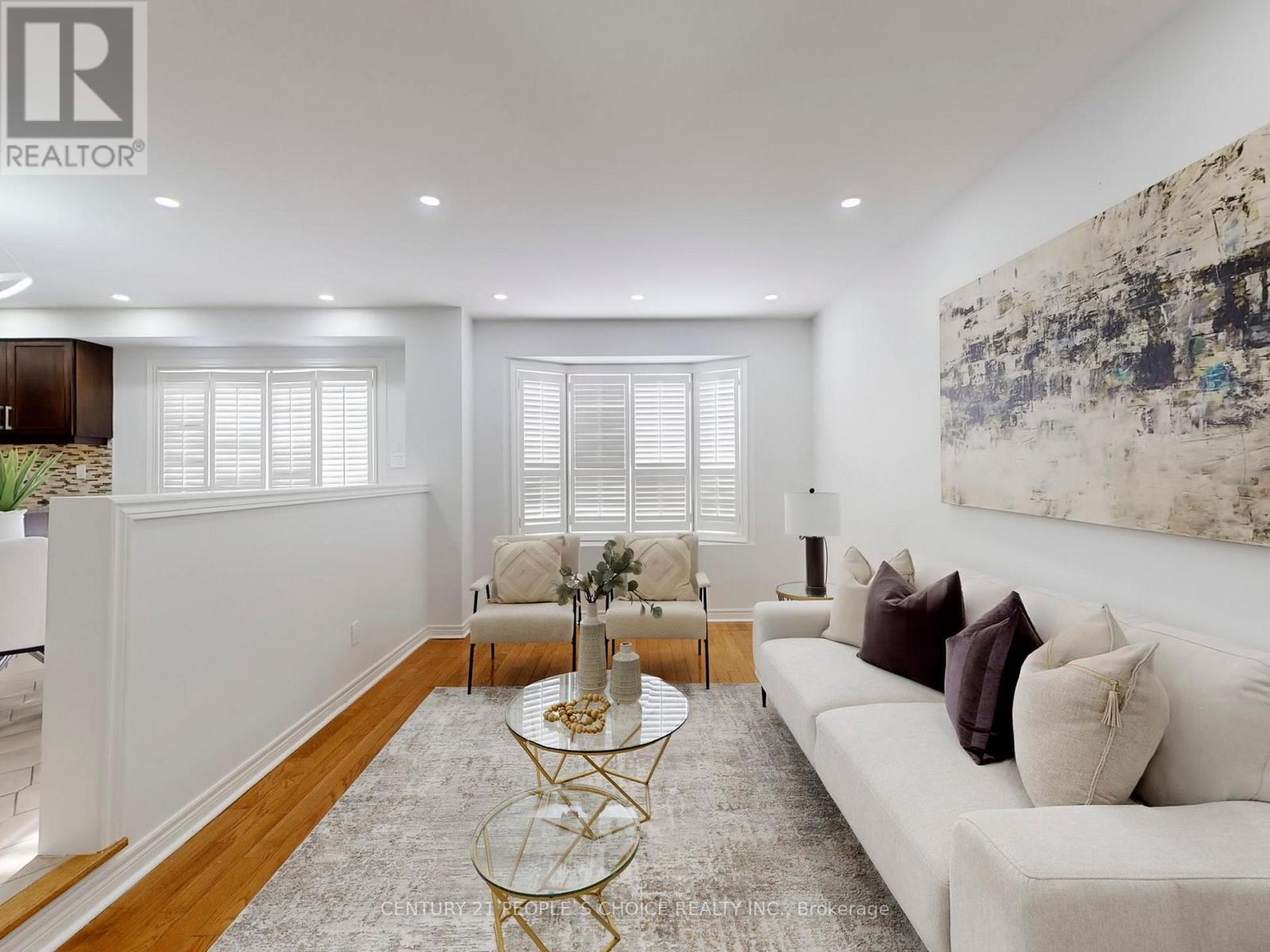 5686 Whitehorn Avenue, Mississauga, Ontario  L5V 2A9 - Photo 10 - W12738240