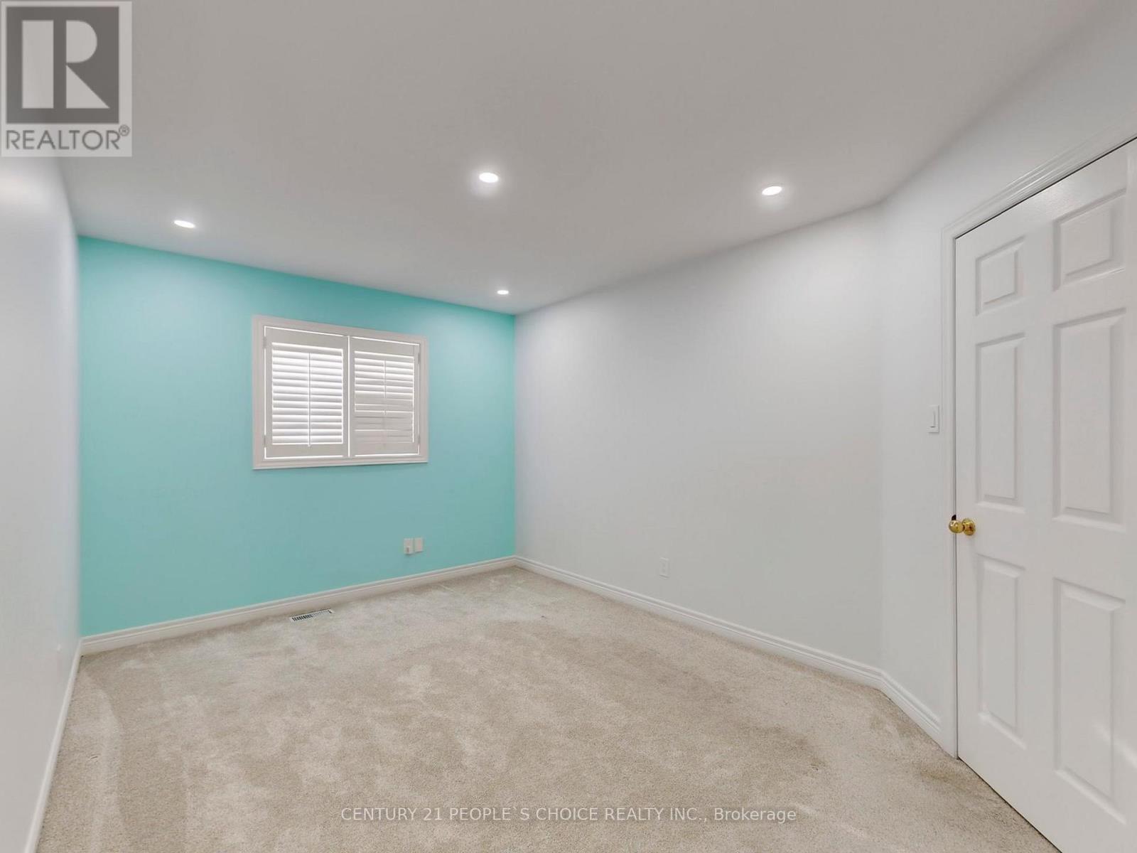 5686 Whitehorn Avenue, Mississauga, Ontario  L5V 2A9 - Photo 36 - W12738240