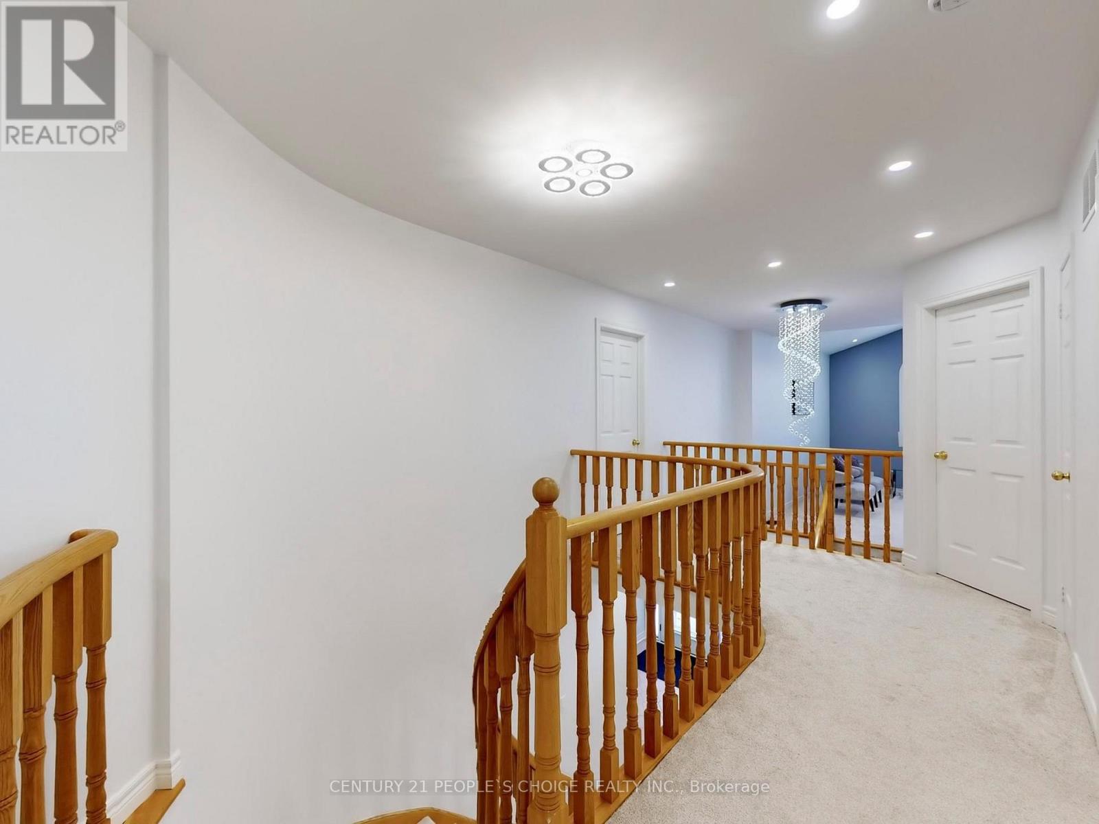 5686 Whitehorn Avenue, Mississauga, Ontario  L5V 2A9 - Photo 30 - W12738240