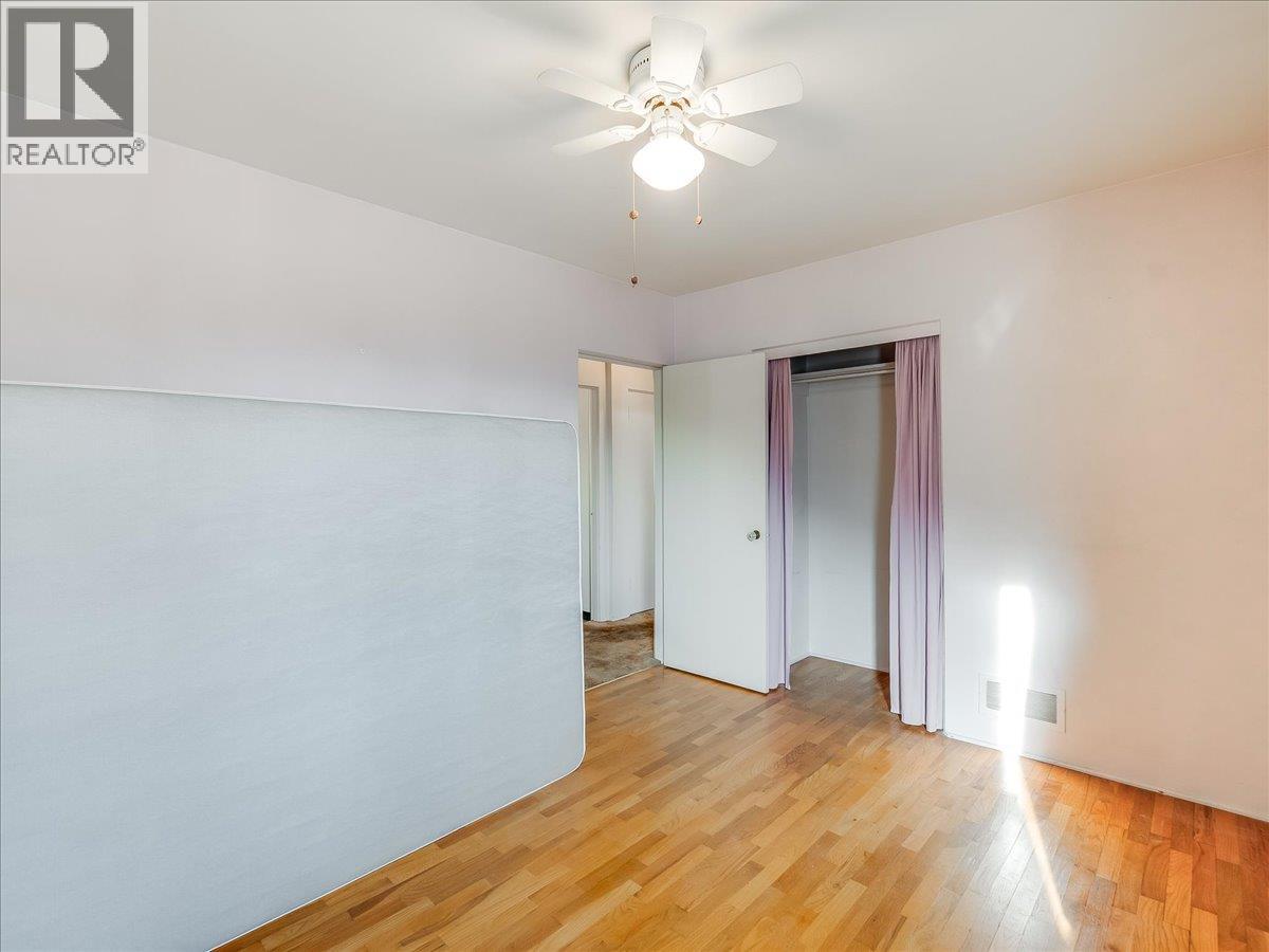 3201 Highway Drive, Trail, British Columbia  V1R 2T5 - Photo 16 - 10374084