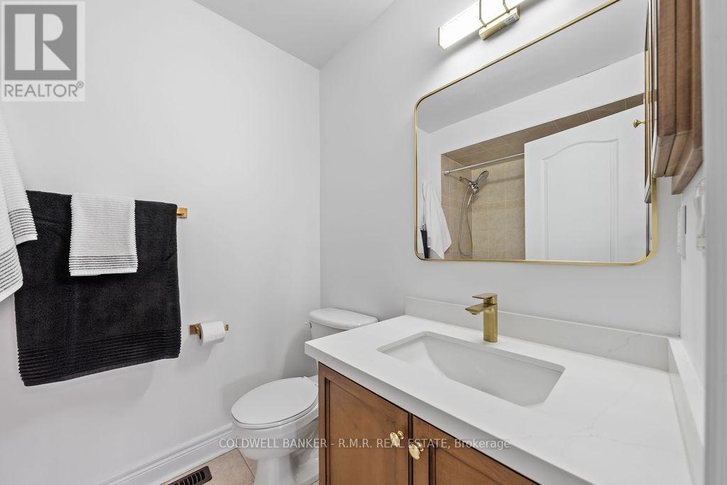 8 Valley Vista Drive, Vaughan (Patterson), Ontario  L6A 0Z2 - Photo 26 - N12739428