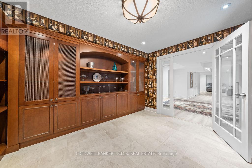 8 Valley Vista Drive, Vaughan (Patterson), Ontario  L6A 0Z2 - Photo 35 - N12739428