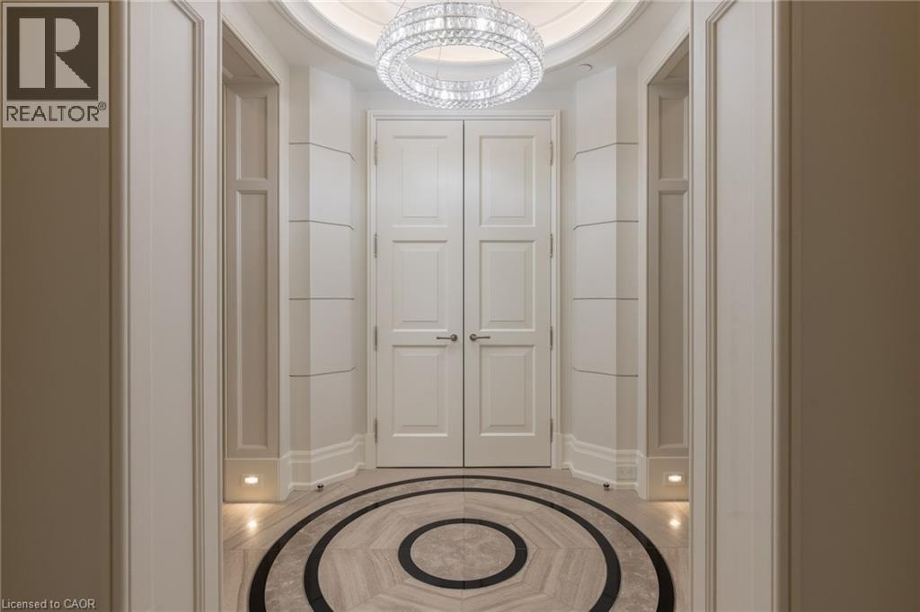 300 Randall Street Unit# 209, Oakville, Ontario  L6J 1R1 - Photo 2 - 40801543