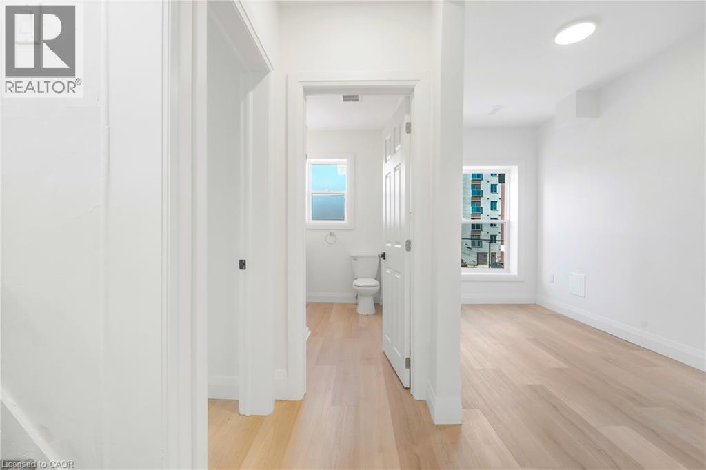 15 Arthur Street N, Hamilton, Ontario  L8L 6C6 - Photo 11 - 40801542