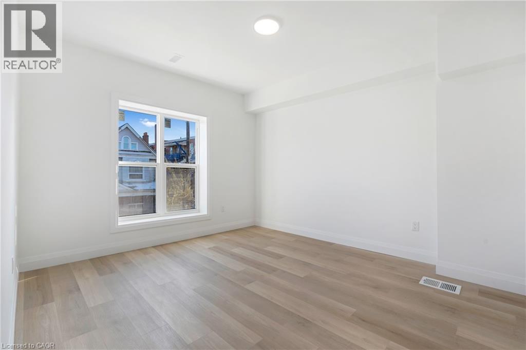 15 Arthur Street N, Hamilton, Ontario  L8L 6C6 - Photo 18 - 40801542