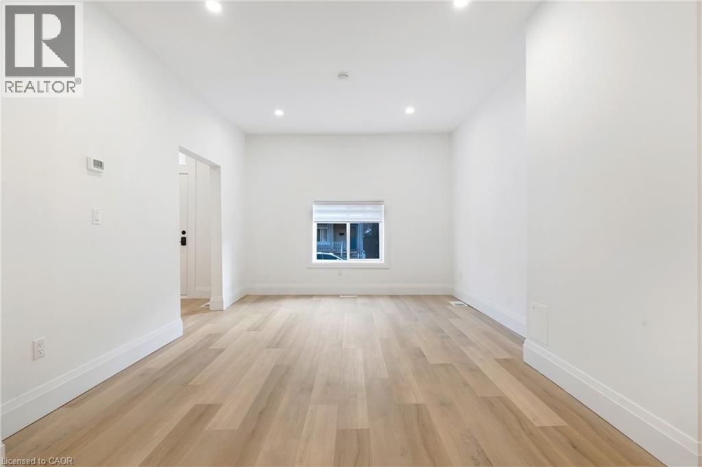 15 Arthur Street N, Hamilton, Ontario  L8L 6C6 - Photo 4 - 40801542