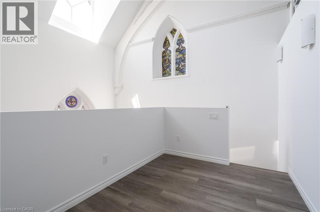 16 West Avenue S, Hamilton, Ontario  L8N 2S1 - Photo 14 - 40801471