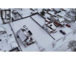 V/L GLIDDEN, Windsor, Ontario