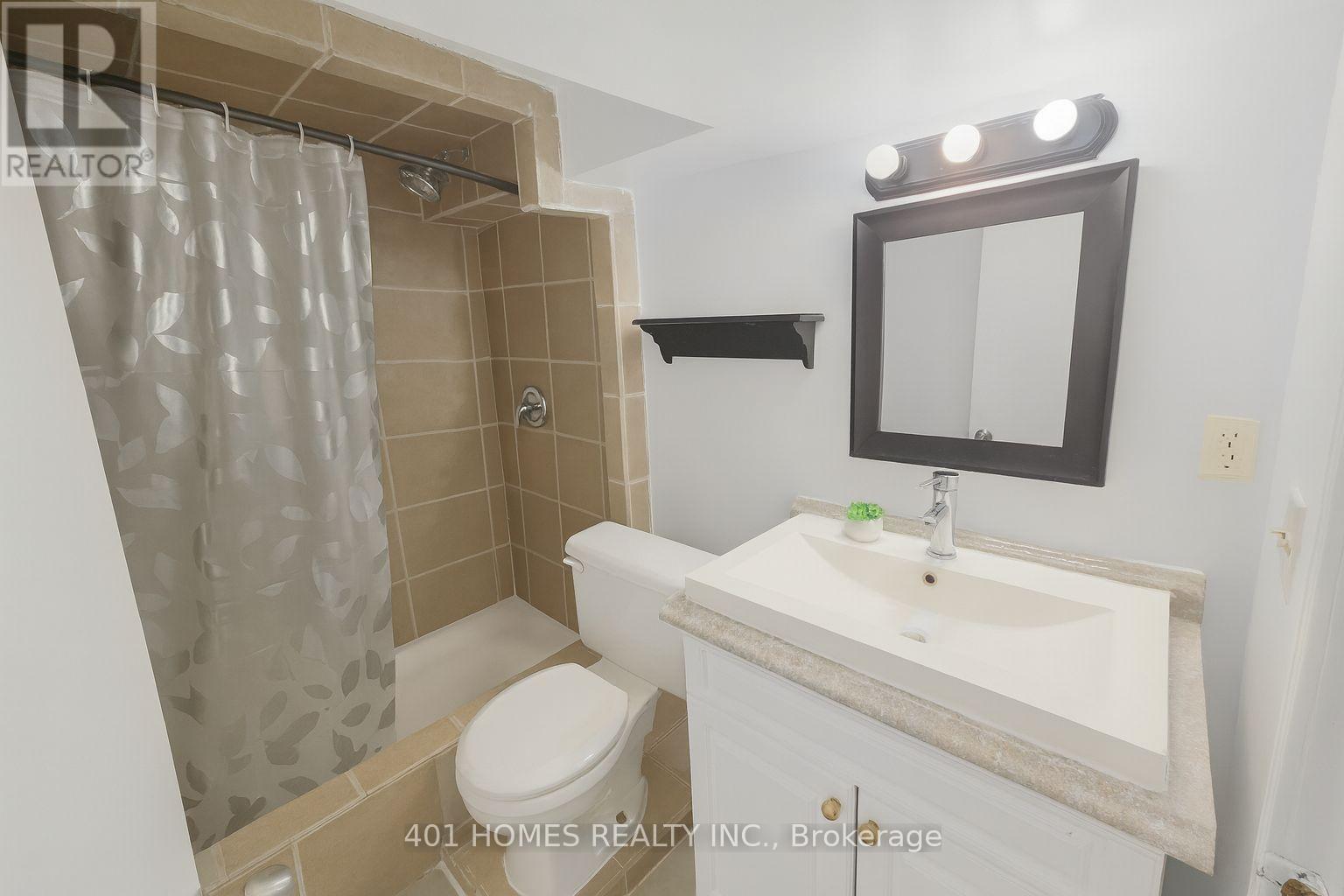 134 Mark Street E, London East, Ontario  N5V 2G9 - Photo 29 - X12739404