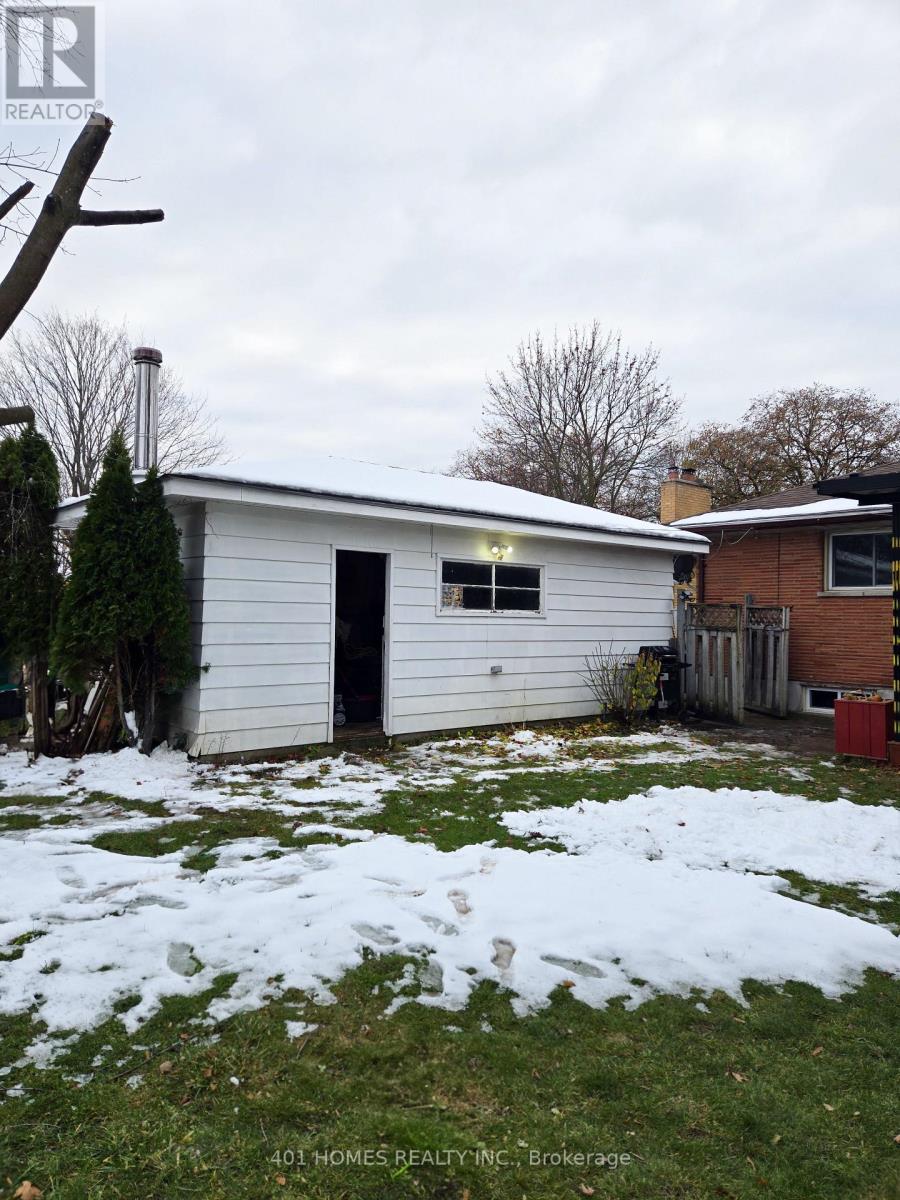 134 Mark Street E, London East, Ontario  N5V 2G9 - Photo 35 - X12739404