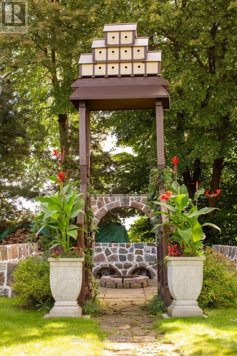 218 Woodstock Street N, East Zorra-Tavistock, Ontario  N0B 2R0 - Photo 40 - X12739422