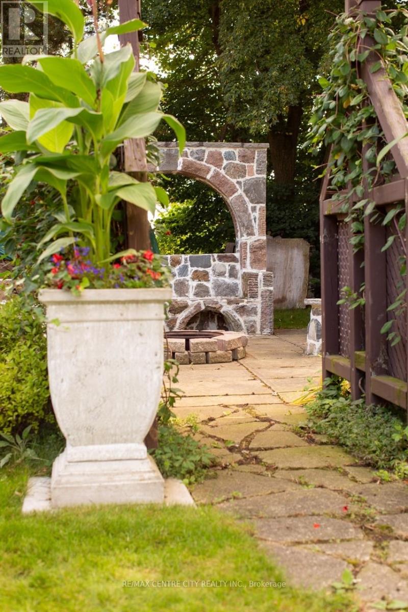 218 Woodstock Street N, East Zorra-Tavistock, Ontario  N0B 2R0 - Photo 41 - X12739422