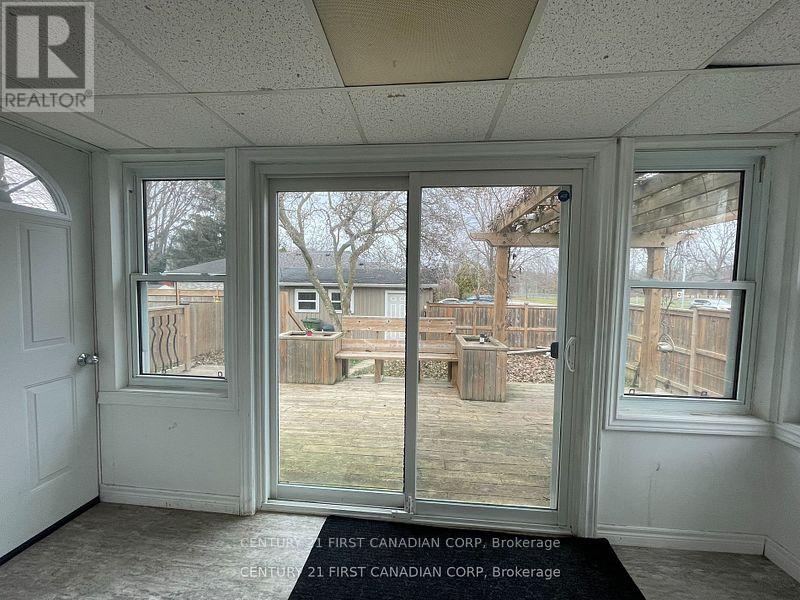 64 Edward Street, St. Thomas, Ontario  N5P 1Y6 - Photo 25 - X12739440