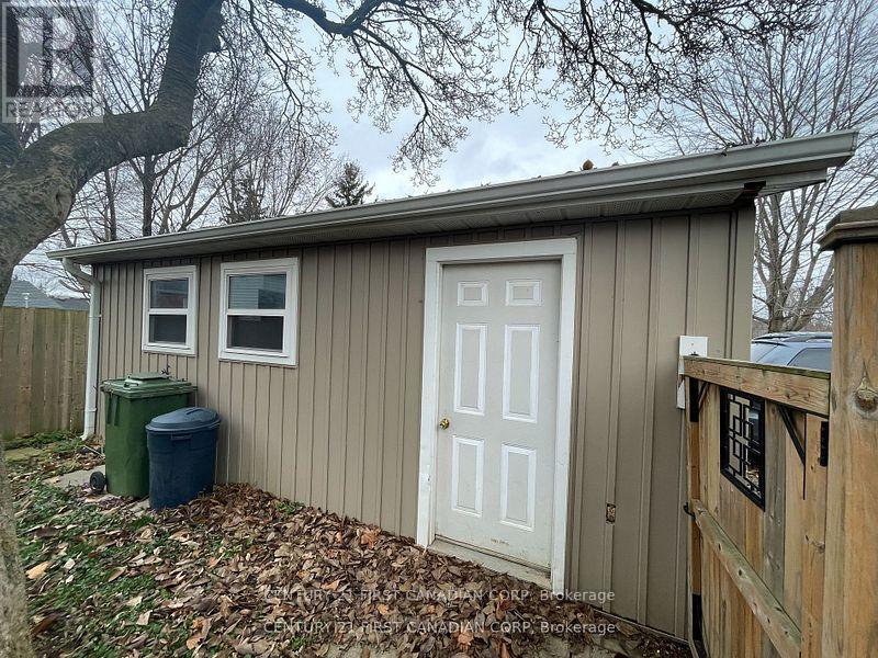 64 Edward Street, St. Thomas, Ontario  N5P 1Y6 - Photo 40 - X12739440