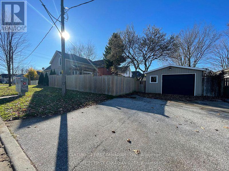 64 Edward Street, St. Thomas, Ontario  N5P 1Y6 - Photo 43 - X12739440