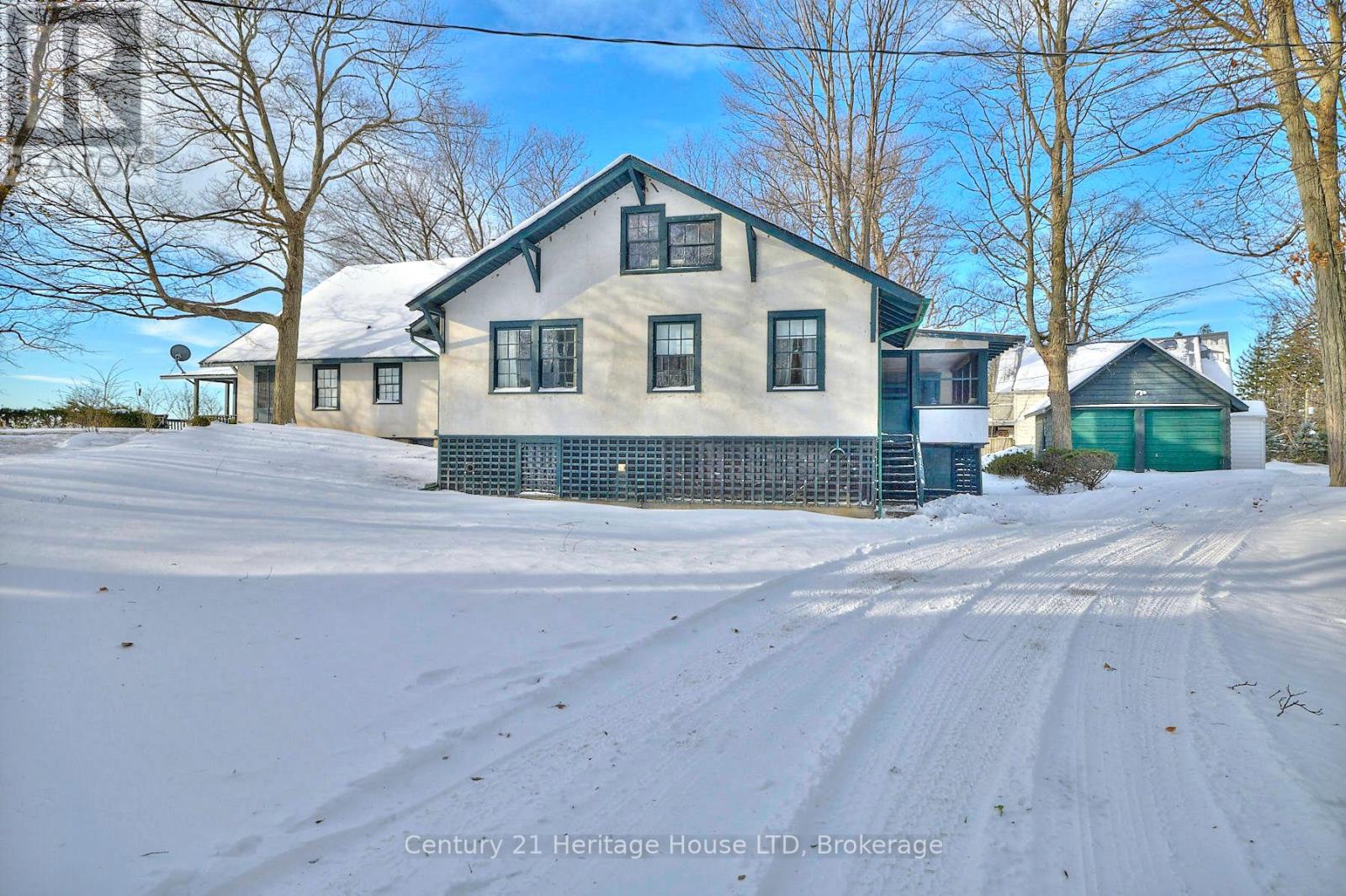 1033 Firelane 1 Road, Port Colborne, Ontario  L3K 5V3 - Photo 2 - X12523836