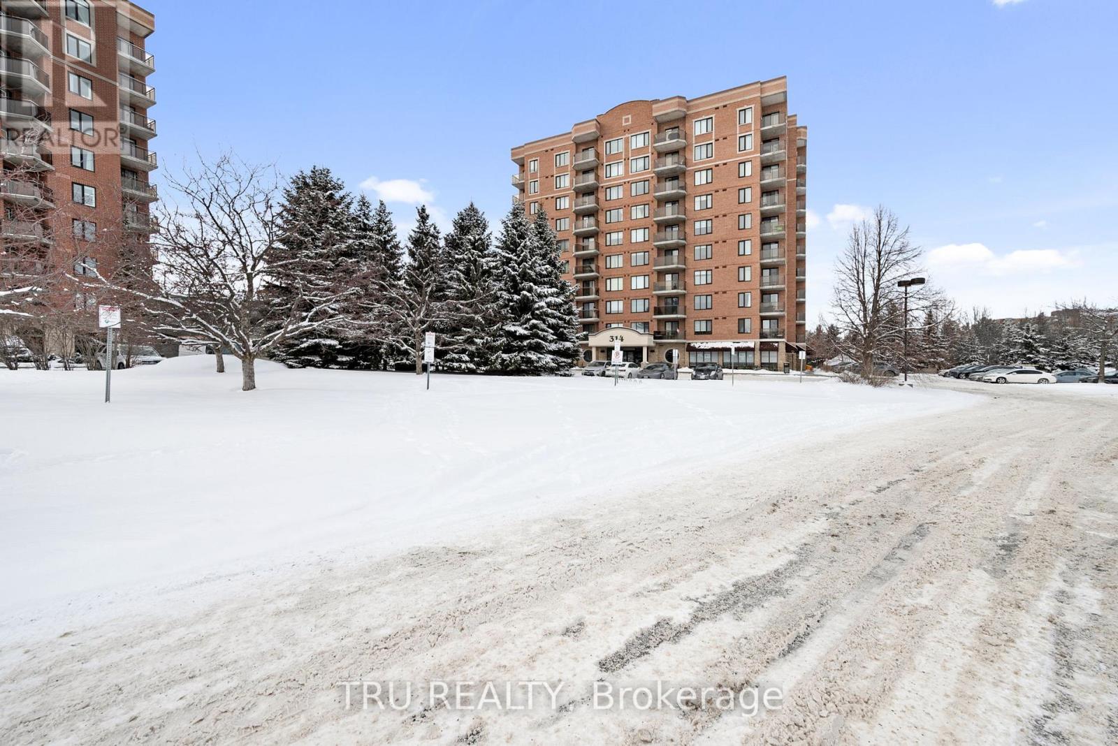 104 - 314 Central Park Drive, Ottawa, Ontario K2C 0R2 - Photo 2 - X12739444