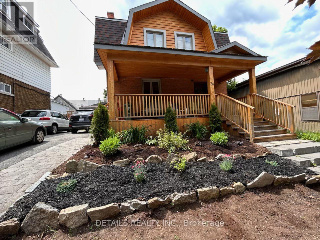 24 Irving Avenue, Ottawa, Ontario  K1Y 1Z4 - Photo 2 - X12739192