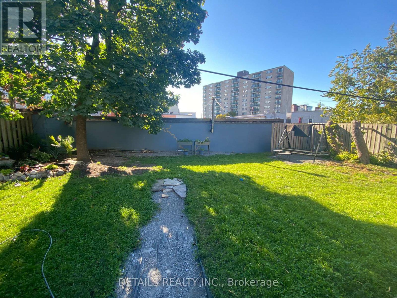 24 Irving Avenue, Ottawa, Ontario  K1Y 1Z4 - Photo 28 - X12739192