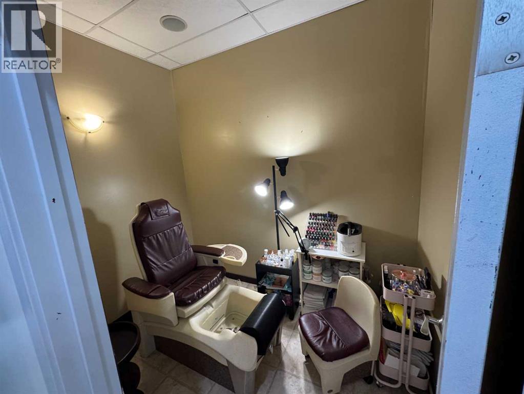 1022 1 Avenue, Beaverlodge, Alberta  T0H 0C0 - Photo 6 - A2282255