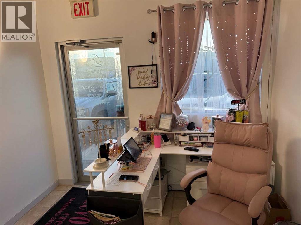 1022 1 Avenue, Beaverlodge, Alberta  T0H 0C0 - Photo 10 - A2282255