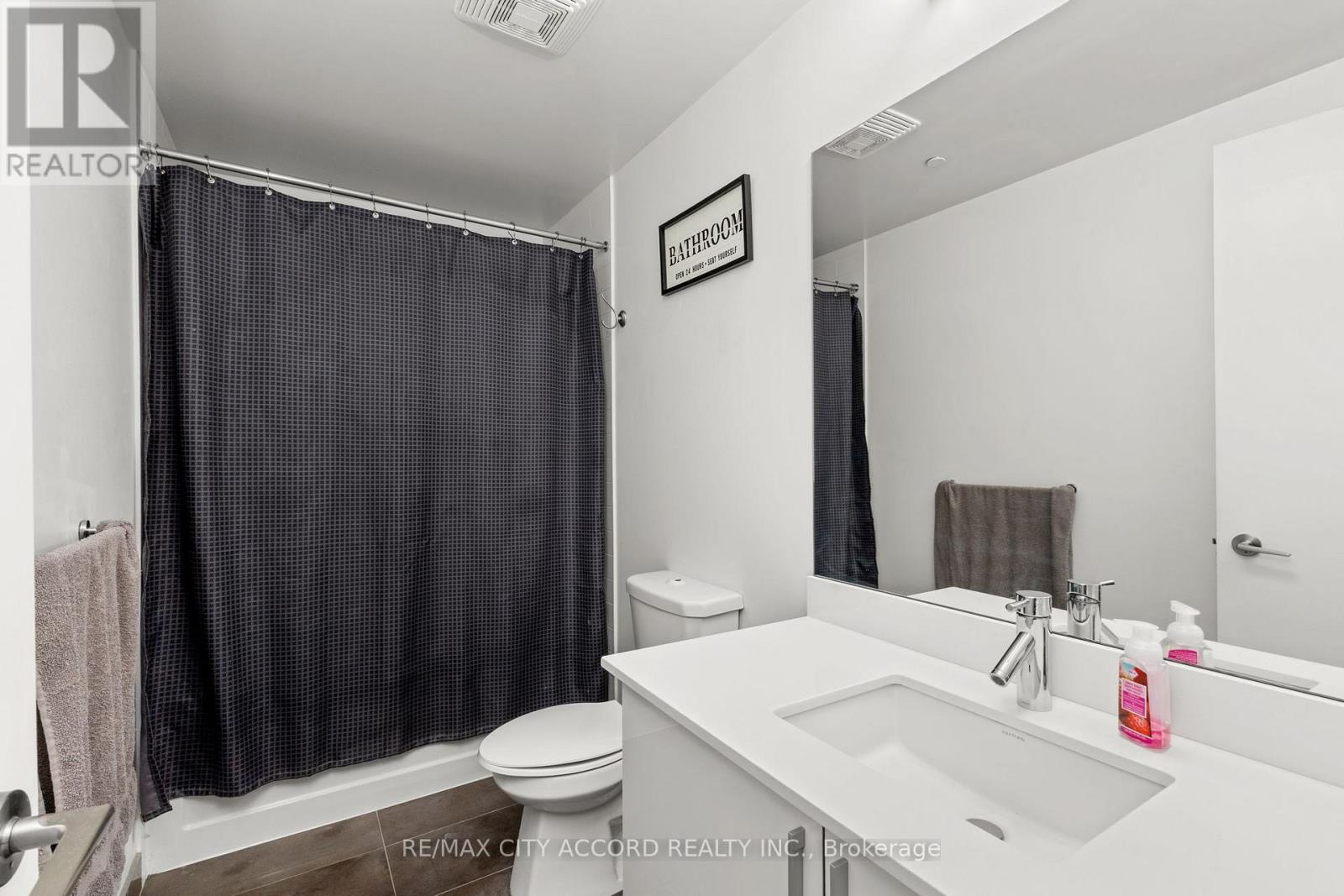 311 - 20 Bruyeres Mews, Toronto, Ontario  M5V 0G8 - Photo 13 - C12739420