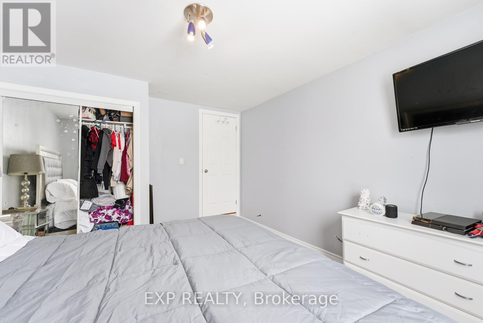 20 Muir Avenue, Toronto, Ontario  M6H 1E8 - Photo 14 - C12739448