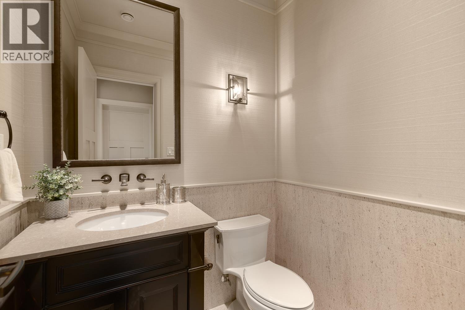 2566 Marine Drive, West Vancouver, British Columbia  V7V 1L4 - Photo 5 - R3079384