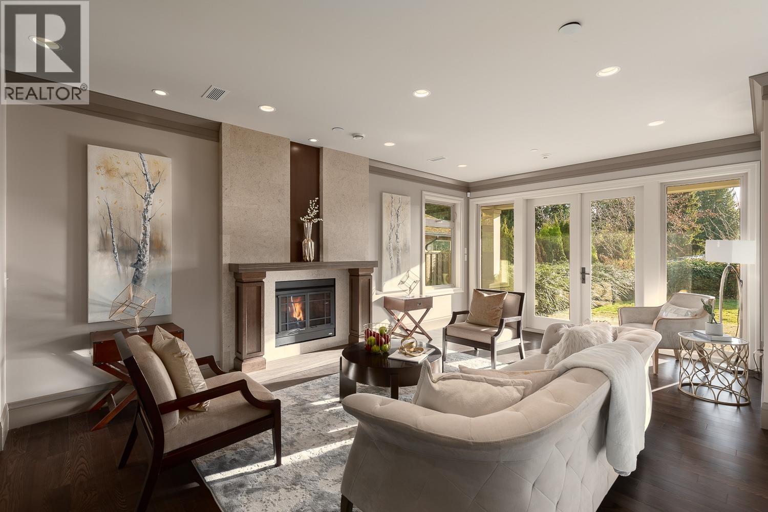 2566 Marine Drive, West Vancouver, British Columbia  V7V 1L4 - Photo 6 - R3079384