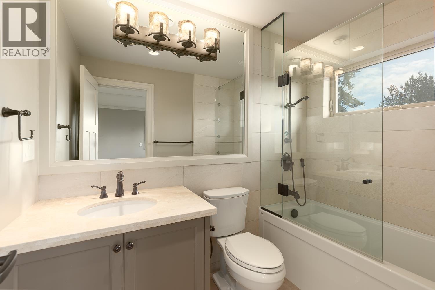 2566 Marine Drive, West Vancouver, British Columbia  V7V 1L4 - Photo 29 - R3079384