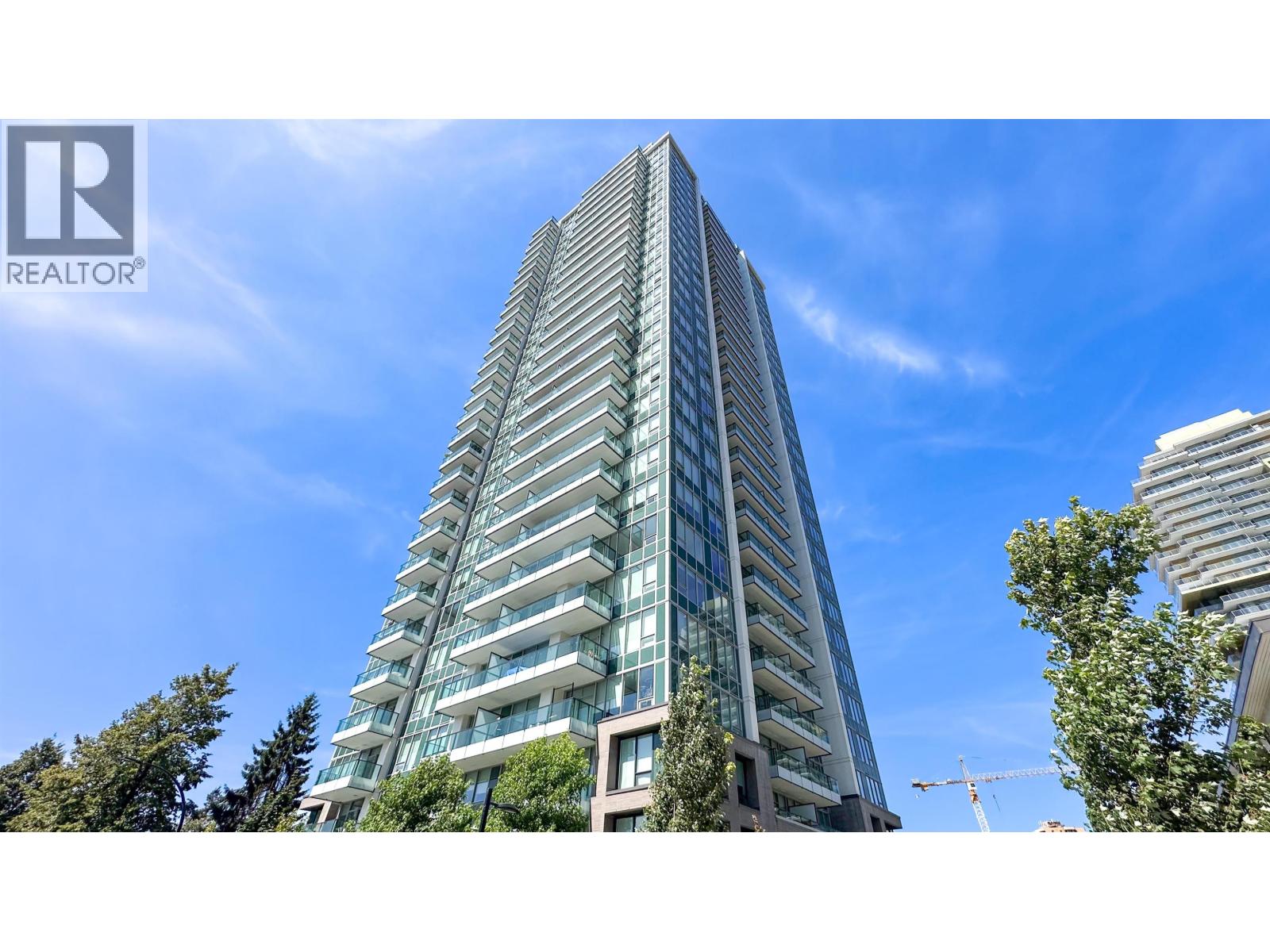 806 6463 SILVER AVENUE, Burnaby, British Columbia