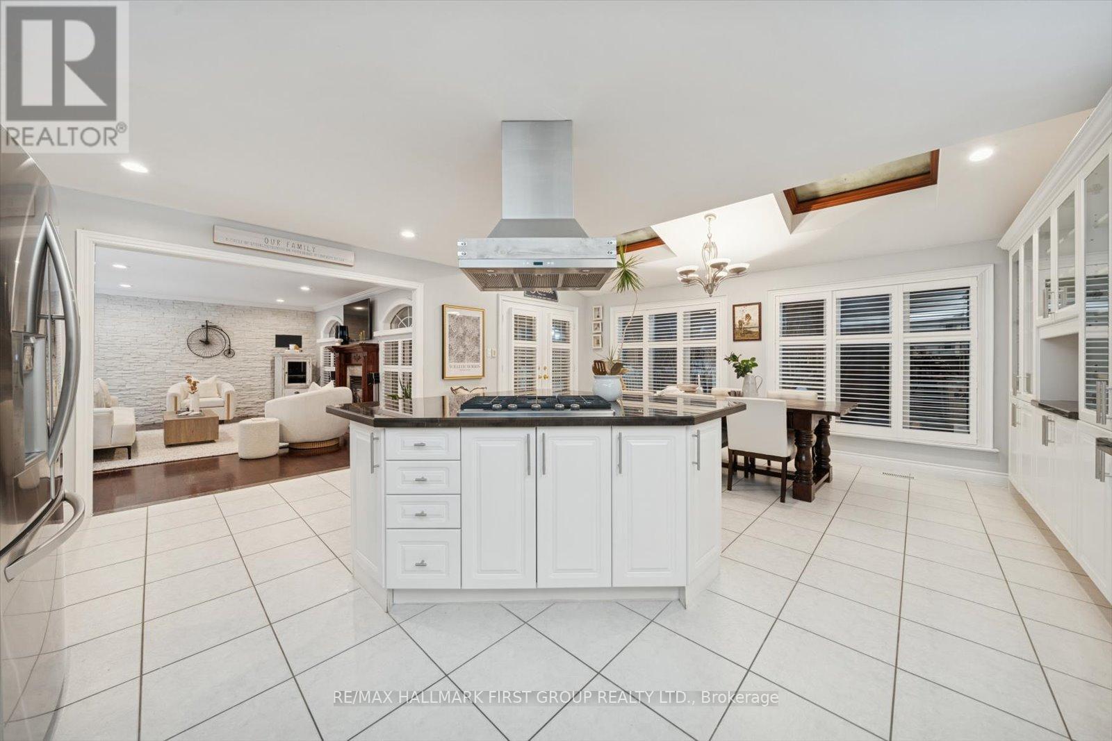 1779 Woodview Avenue, Pickering, Ontario  L1V 1L3 - Photo 9 - E12739436