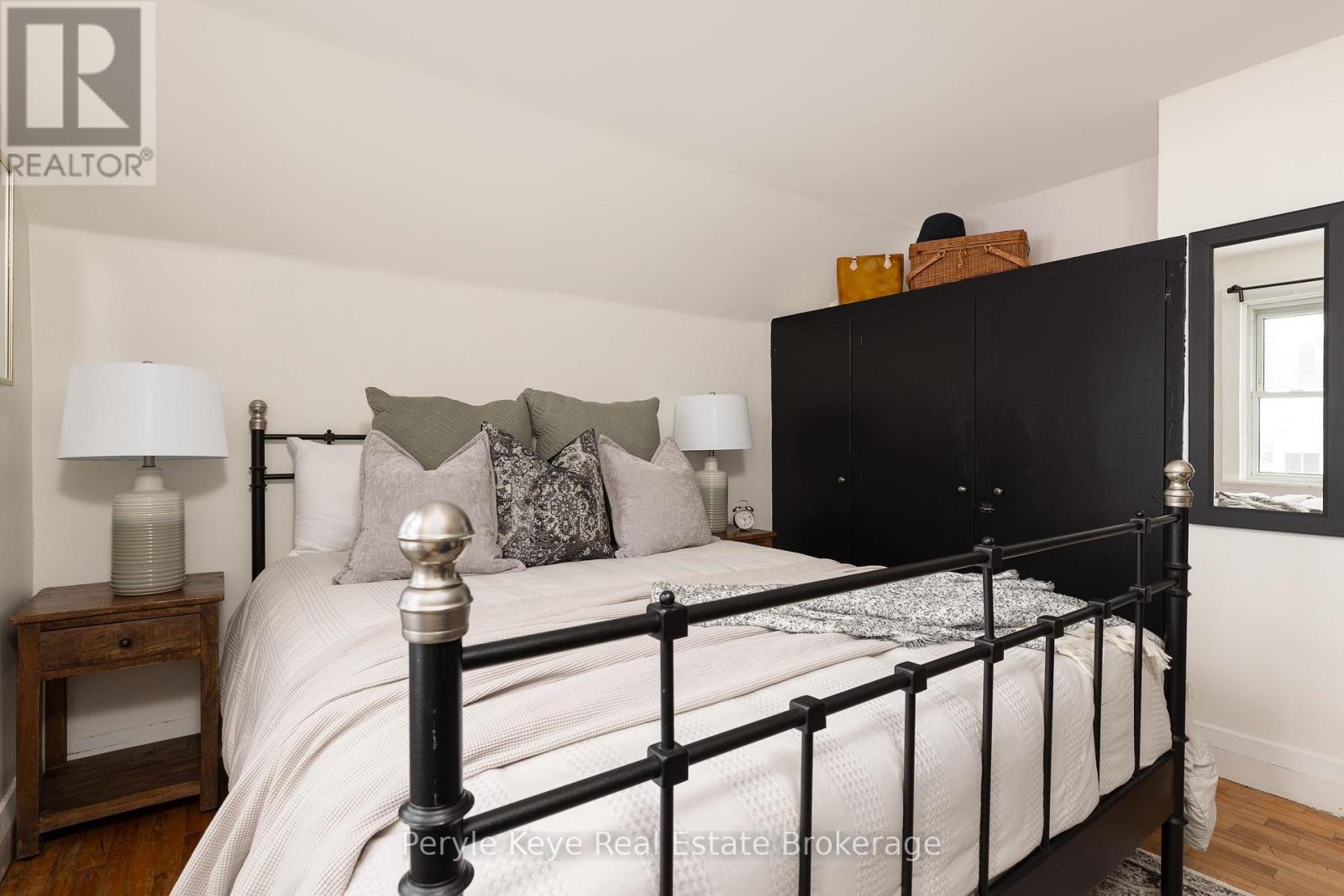 15 East Elliott Street, Huntsville, Ontario  P1H 1W8 - Photo 34 - X12589134