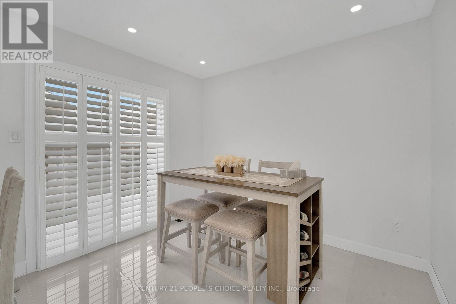 166 Marbella Road, Vaughan, Ontario  L4H 1L4 - Photo 15 - N12739372