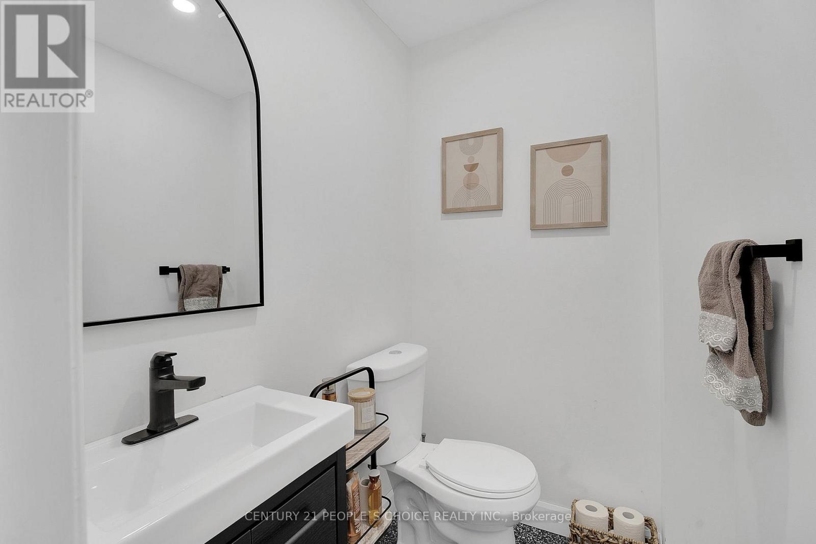 166 Marbella Road, Vaughan, Ontario  L4H 1L4 - Photo 18 - N12739372